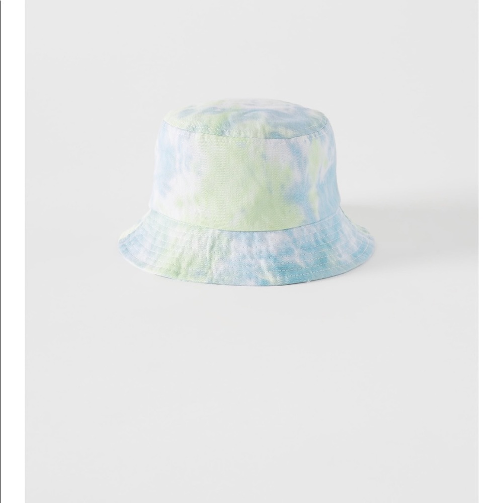 Zara tie dye bucket hat